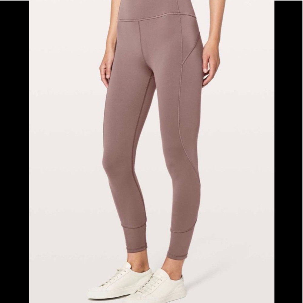 Lululemon In Movement 7/8 Tight *Everlux 25"
(Antique Bark) size 6